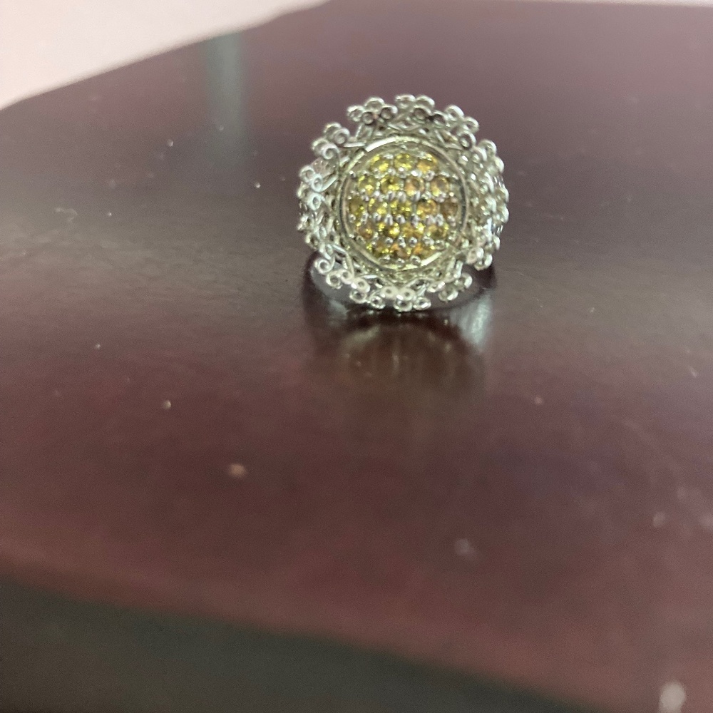 Sterling Silver Daisy Ring size 8.5